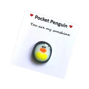 Mini Zsebében Pingvin Ölelés Aranyos Zsebében Pingvin Ölelés Állat Dekoráció A Kis Pingvin Szerelmi Ajándékok Valentin-Születésnap Esküvő Kép
