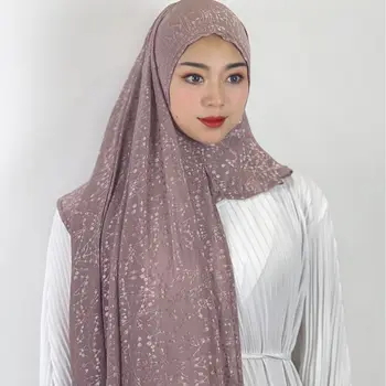 Gyönyörű Nő Szilárd Színű Turbánt a Gyakorlat Abaya Hijabs A Nő Jersey Sál Muszlim Tér Sál Malajzia Azonnali Kendő Kép